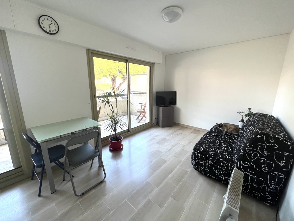 Studio A VENDRE - FREJUS - 26.56 m2 - 135�000�&euro;