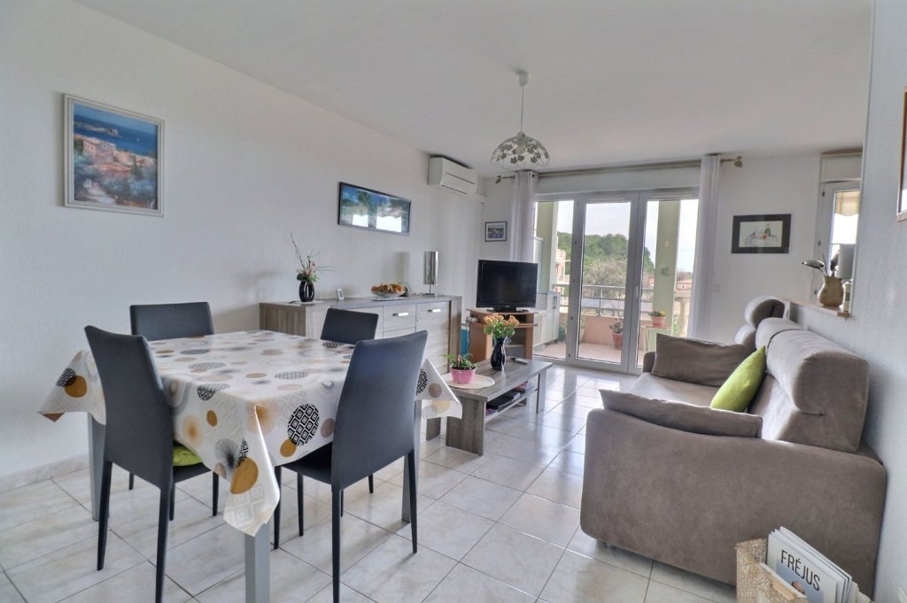 APPARTEMENT T2 A VENDRE - FREJUS - 45.76 m2 - 227�900�&euro;
