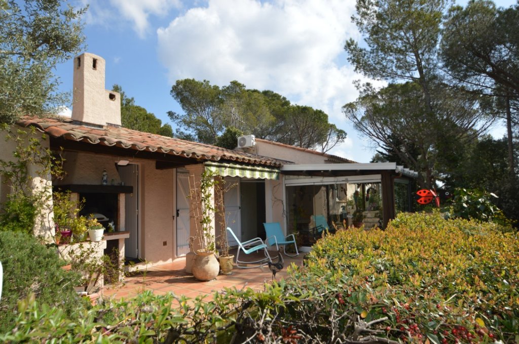 VILLA A VENDRE - FREJUS TOUR DE MARE - 99 m2 - 595 000 €